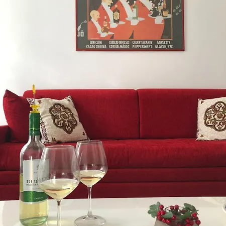 Apartman Sweetholidayhome *