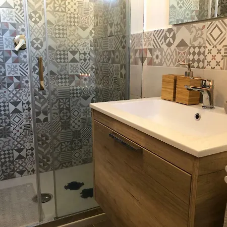 Sweetholidayhome Apartman *